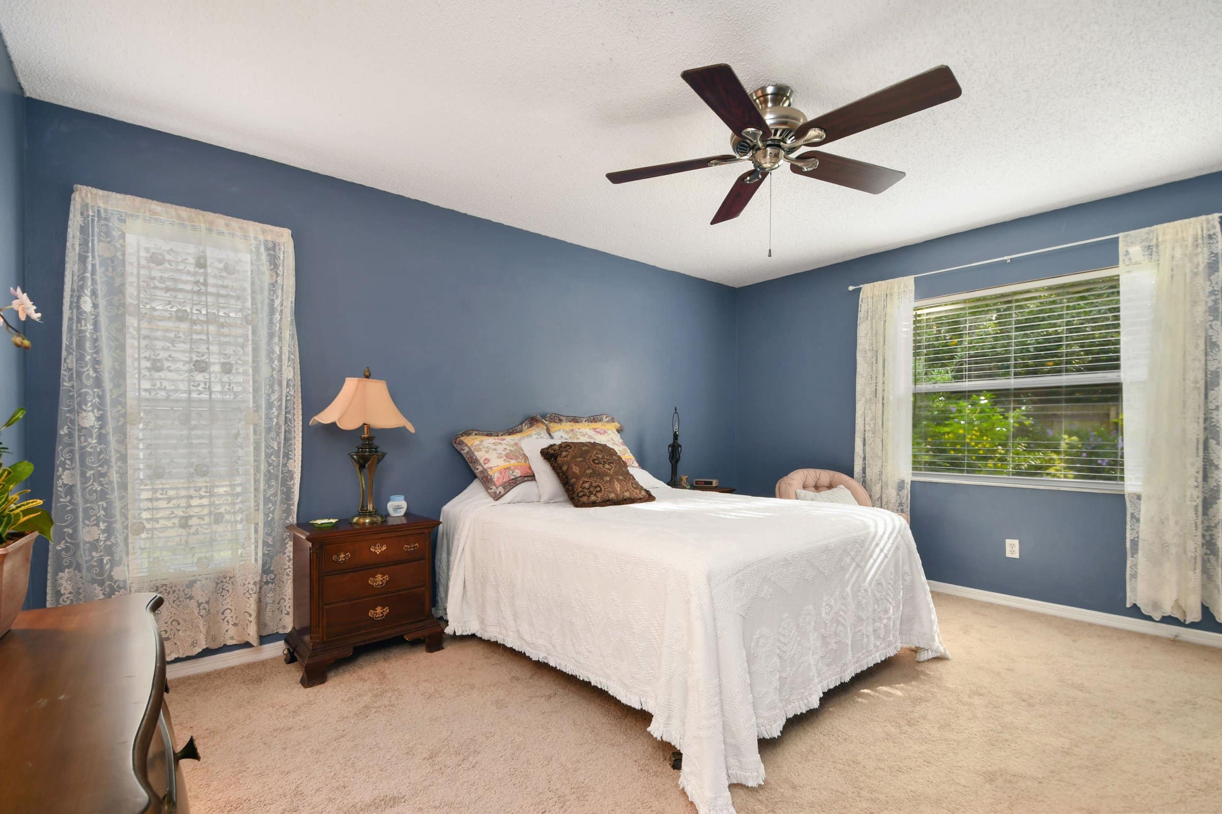 390-moffat-loop-oviedo-fl-32765-20 390-moffat-loop-oviedo-fl-32765-20