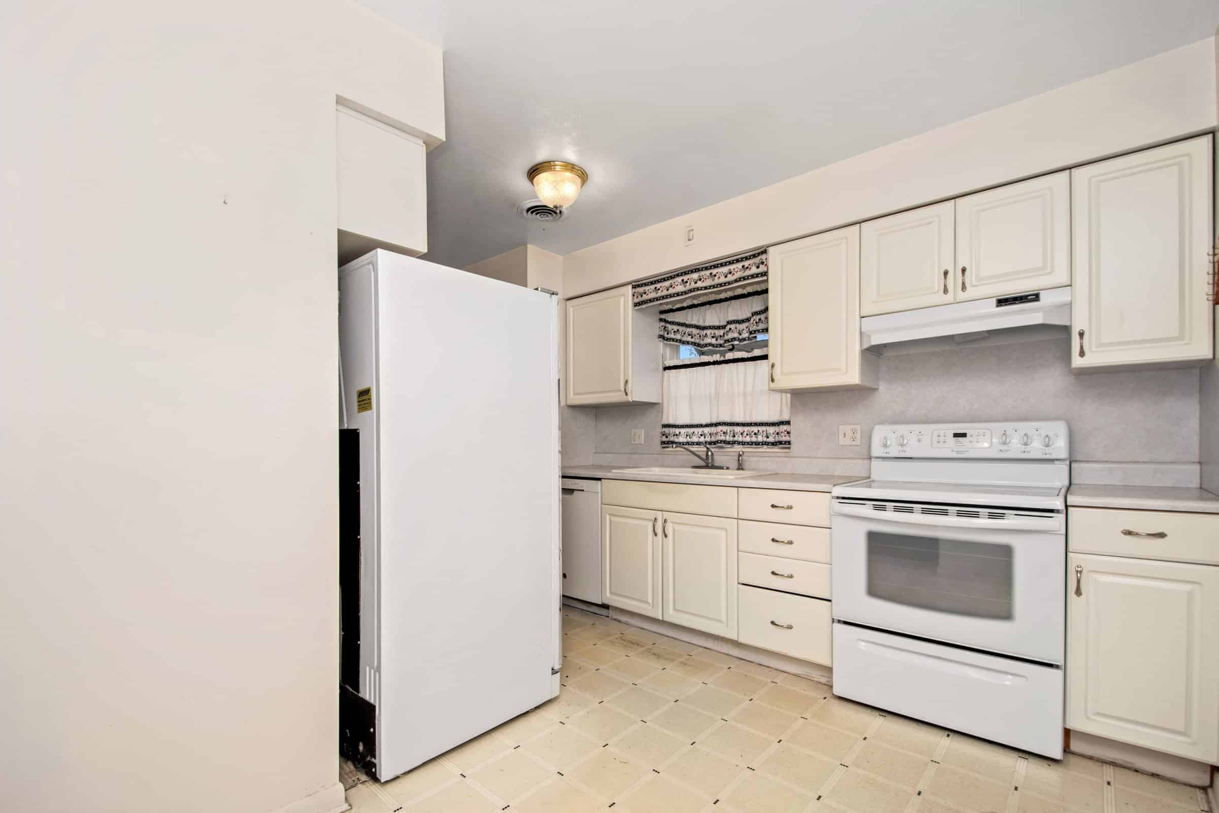 4004-louisburg-ln-orlando-fl-32808-12 4004-louisburg-ln-orlando-fl-32808-12