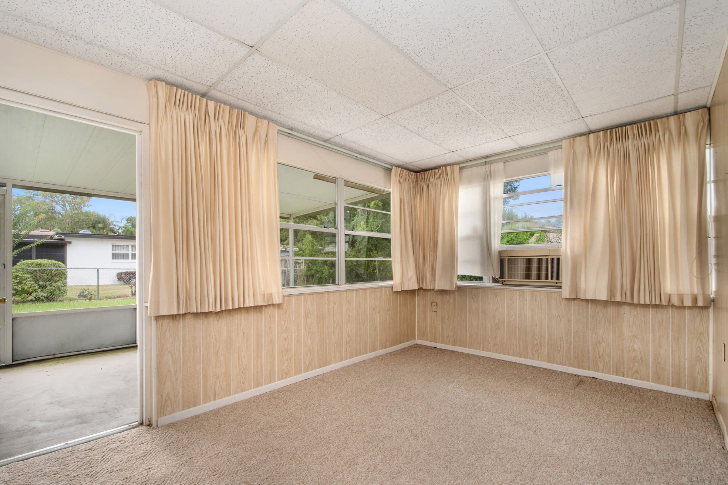 4004-louisburg-ln-orlando-fl-32808-14 4004-louisburg-ln-orlando-fl-32808-14