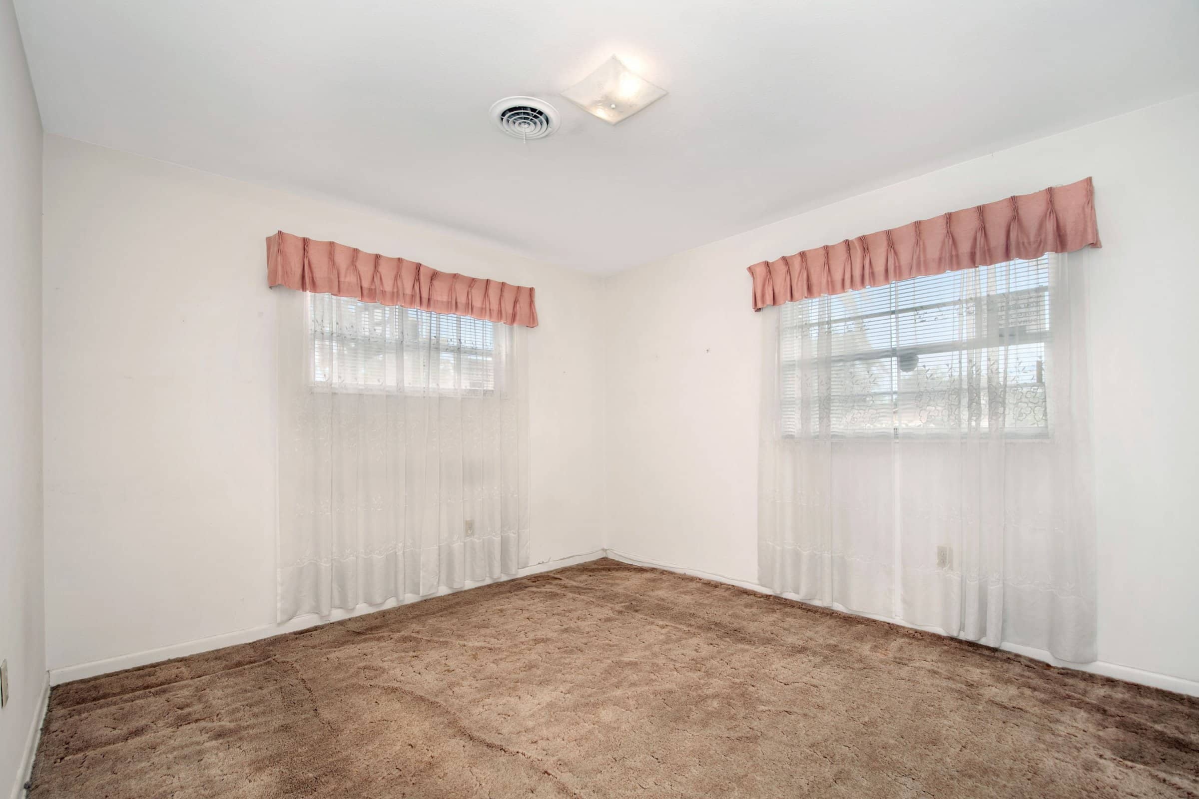 4004-louisburg-ln-orlando-fl-32808-21 4004-louisburg-ln-orlando-fl-32808-21