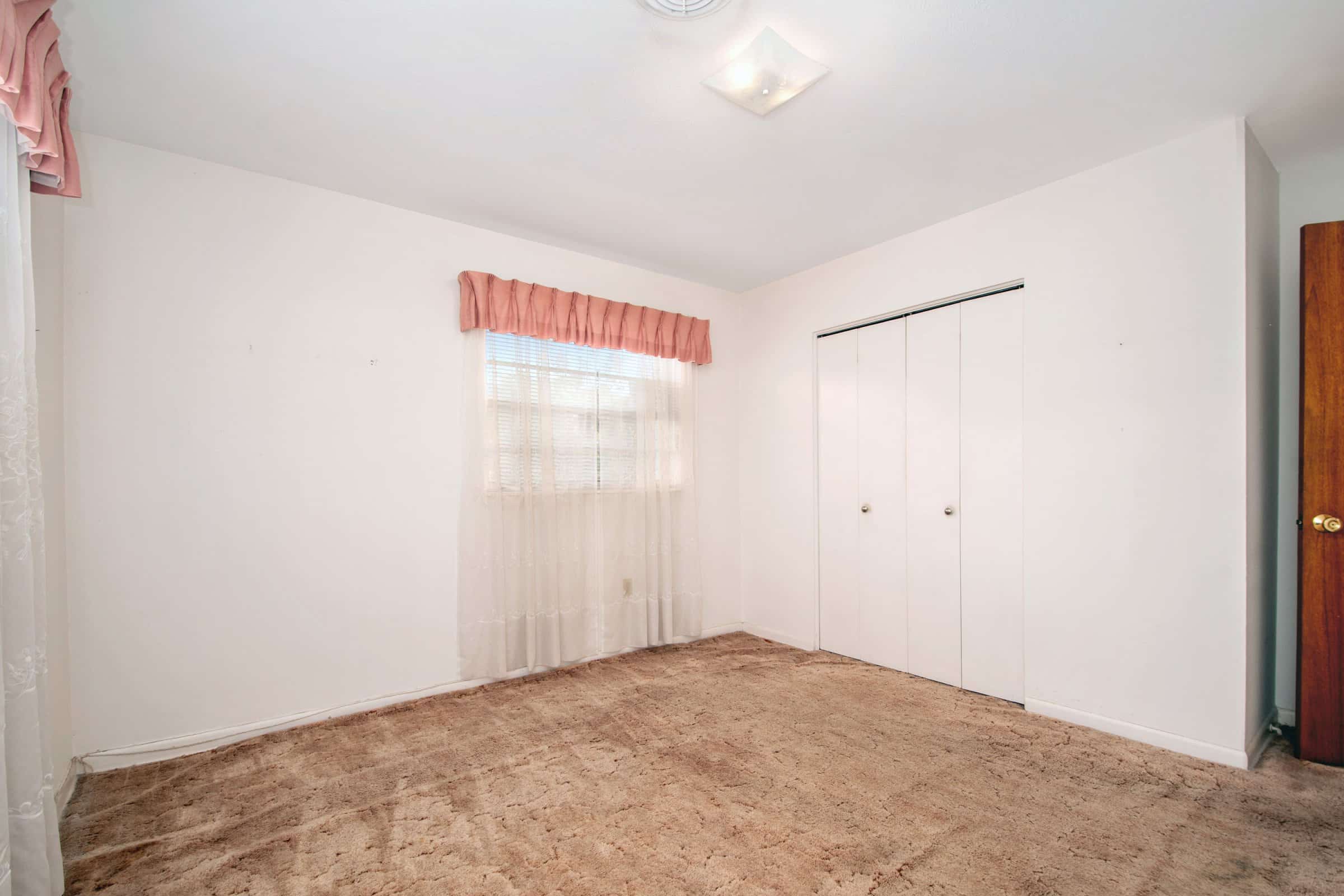 4004-louisburg-ln-orlando-fl-32808-22 4004-louisburg-ln-orlando-fl-32808-22