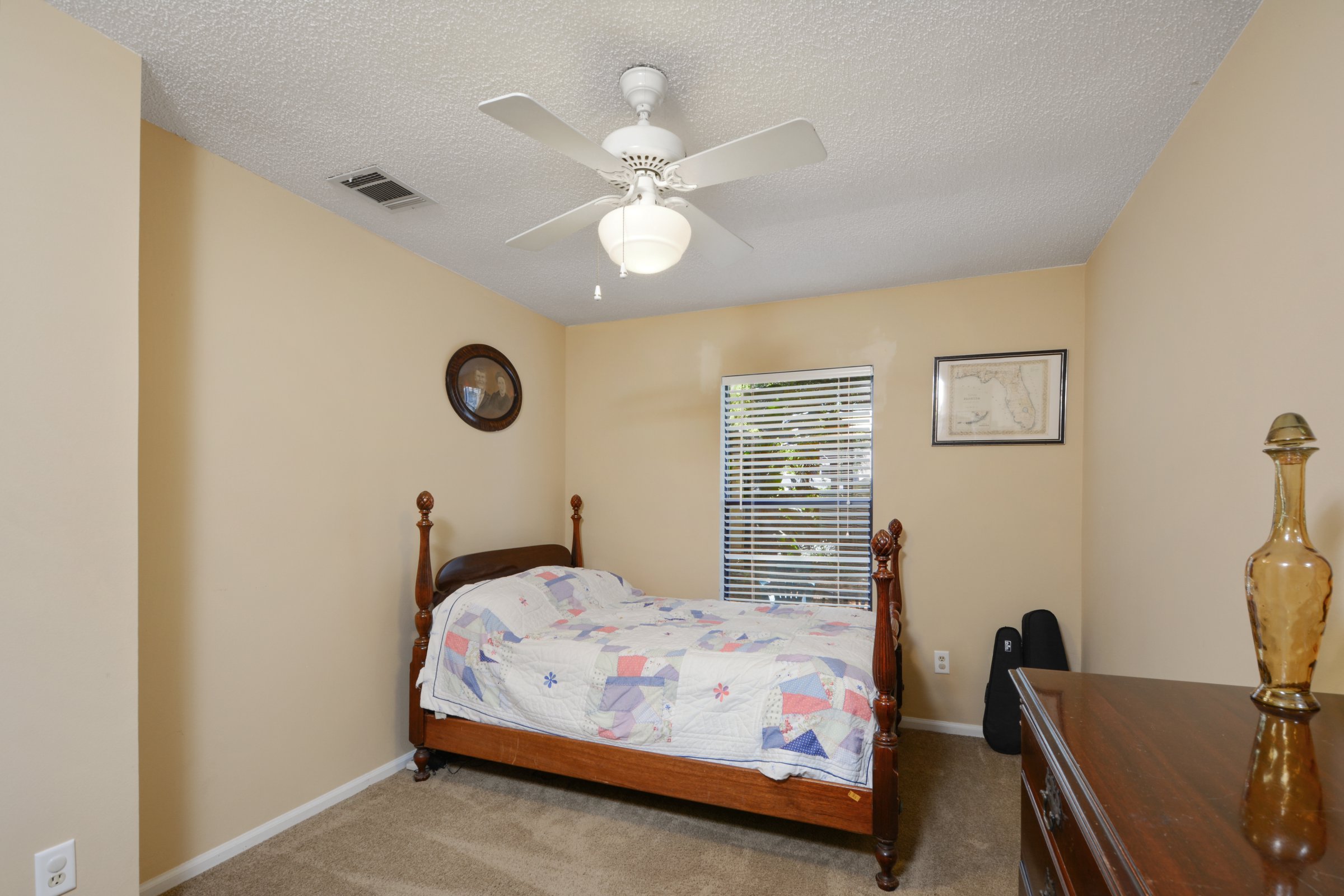 21_bedroom2 21_bedroom2