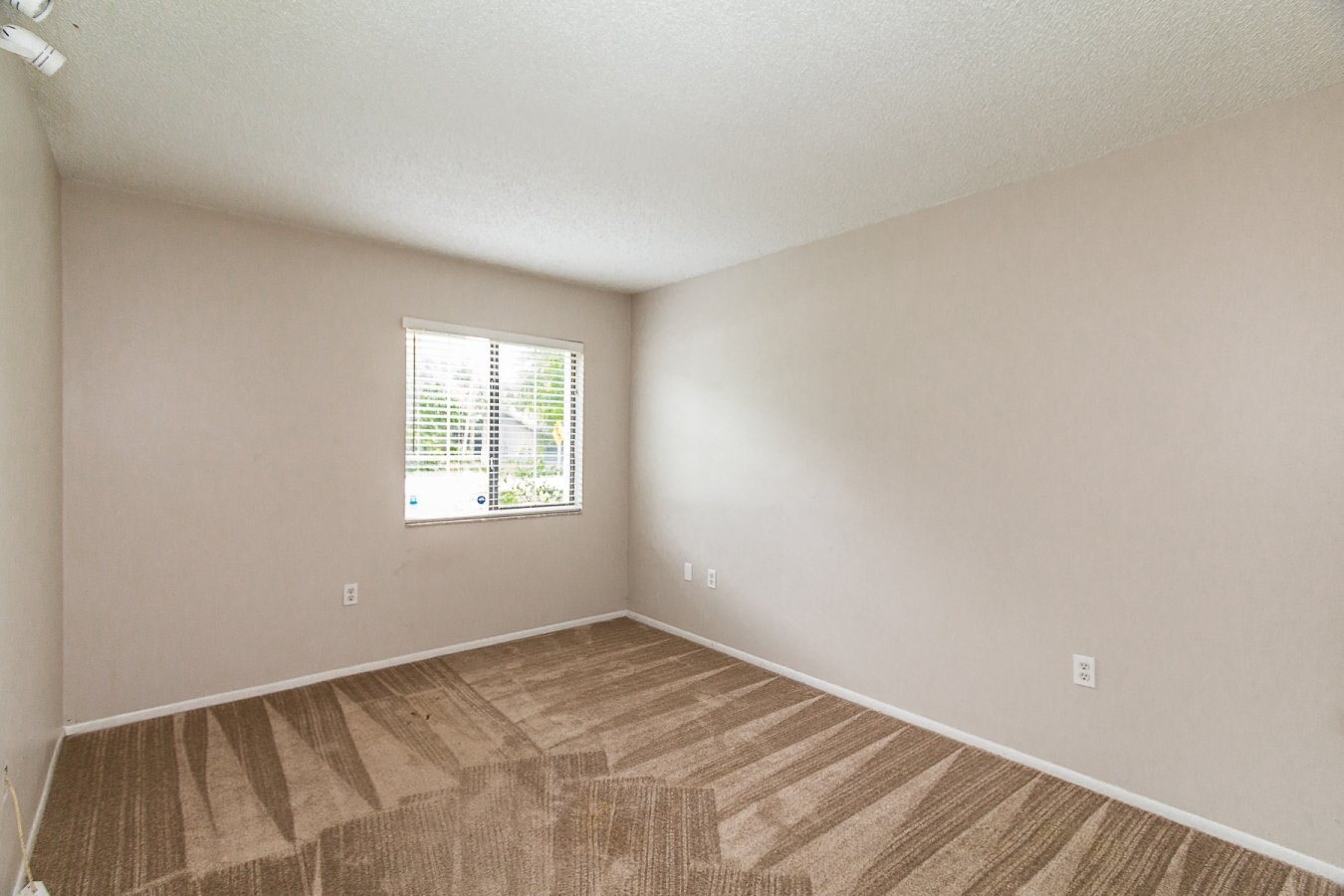 425-carrigan-ave-oviedo-fl-32765-20 425-carrigan-ave-oviedo-fl-32765-20