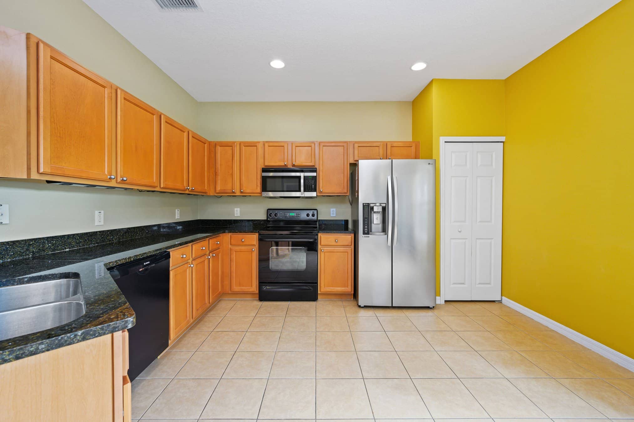 4341 Heirloom Rose Pl, Oviedo, FL 32766 4341 Heirloom Rose Pl, Oviedo, FL 32766