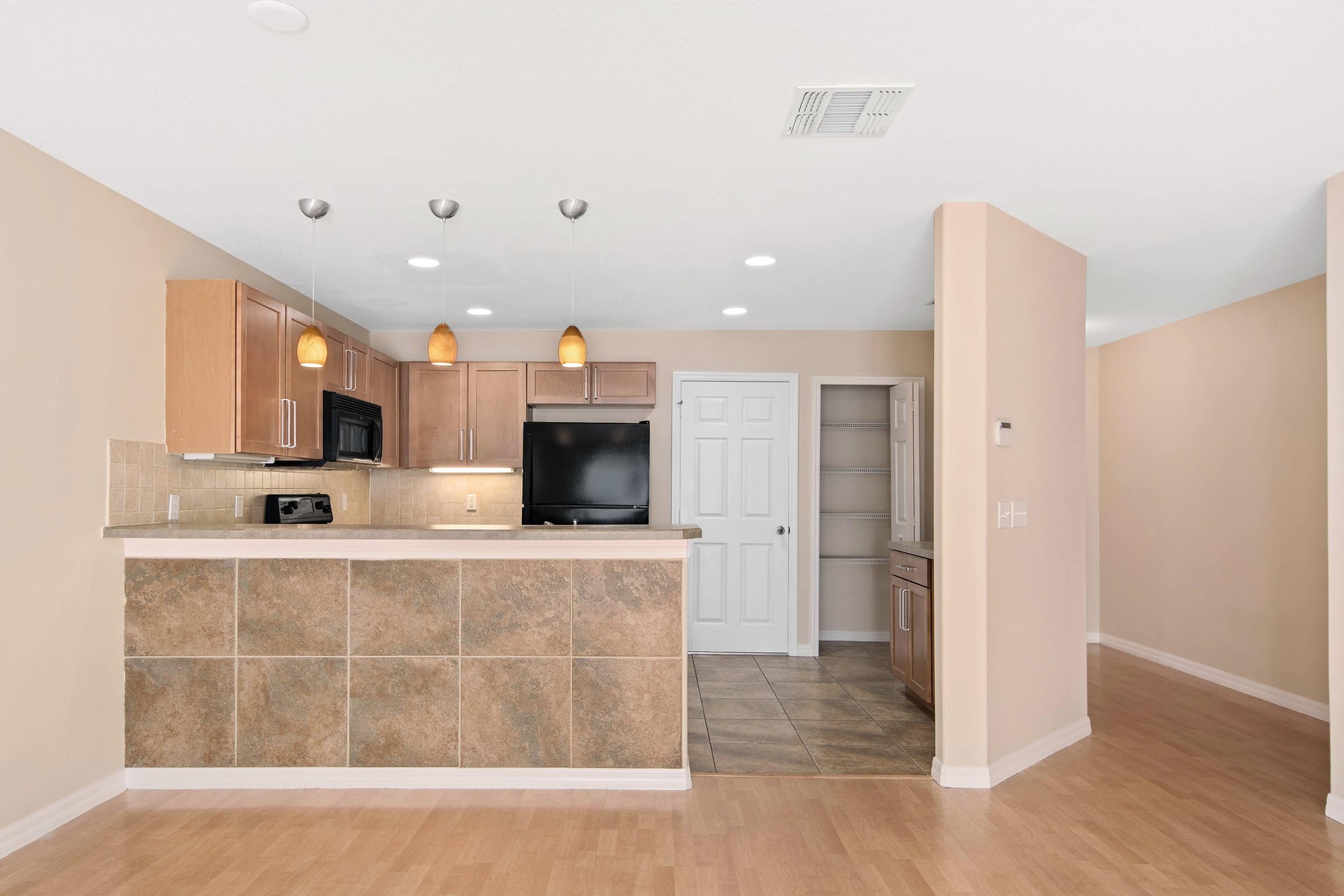 5080-kingscrest-ln-oviedo-fl-32765-10 5080-kingscrest-ln-oviedo-fl-32765-10