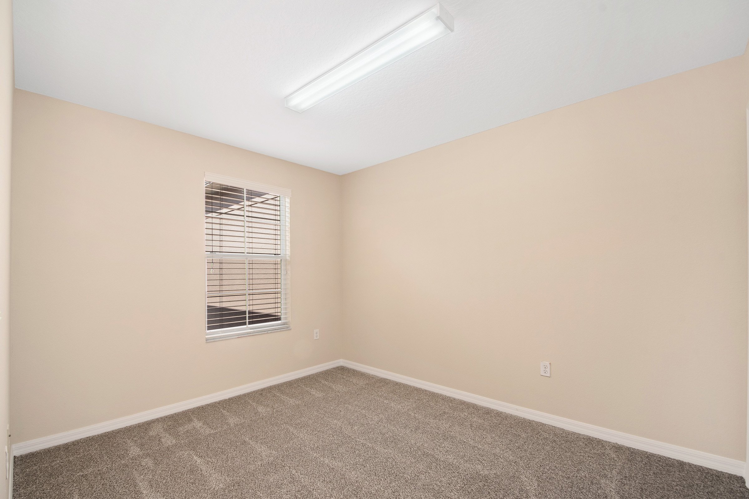 5080-kingscrest-ln-oviedo-fl-32765-20 5080-kingscrest-ln-oviedo-fl-32765-20