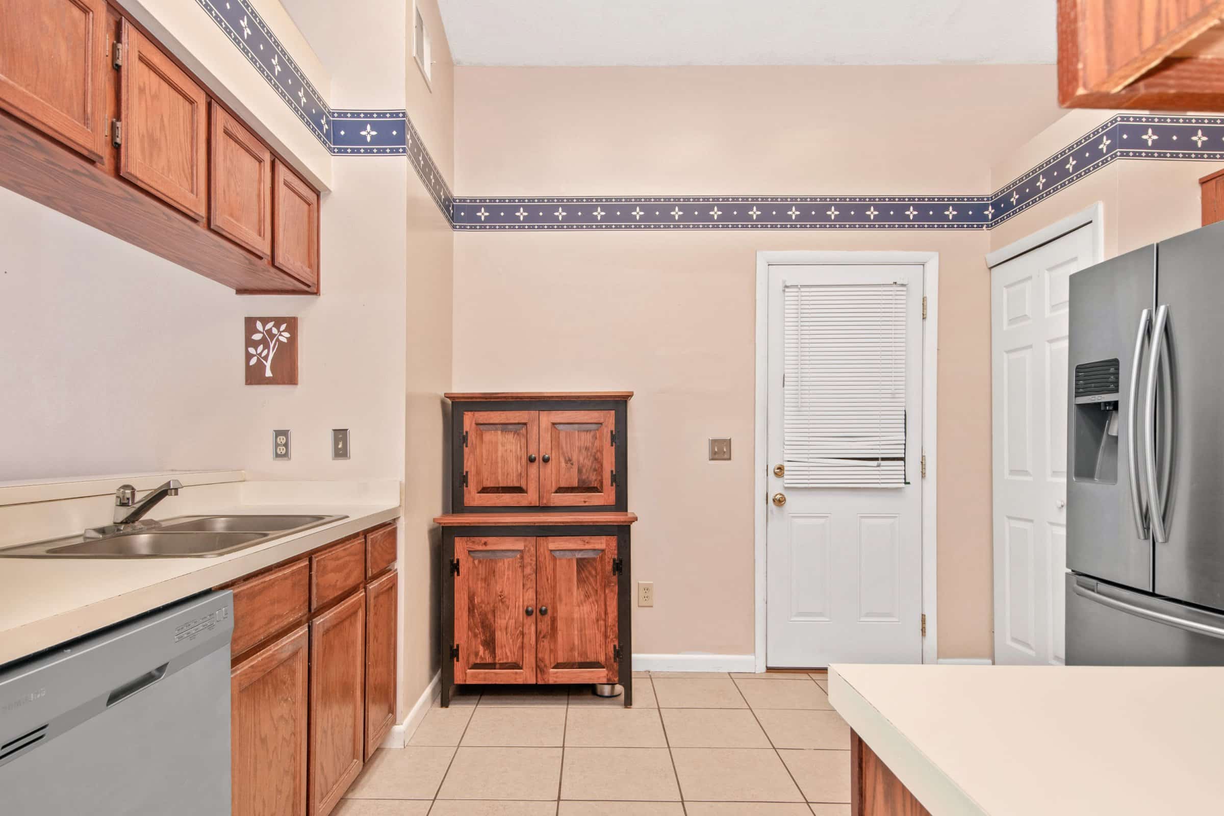5441-new-haven-ct-orlando-fl-32812-08 5441-new-haven-ct-orlando-fl-32812-08