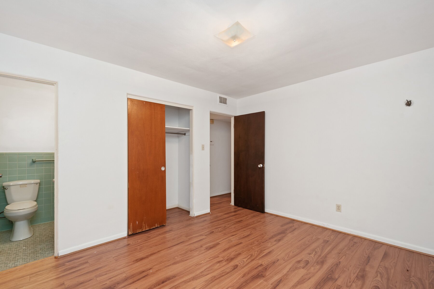 5608 perrine dr, orlando, fl 32808 5608 perrine dr, orlando, fl 32808