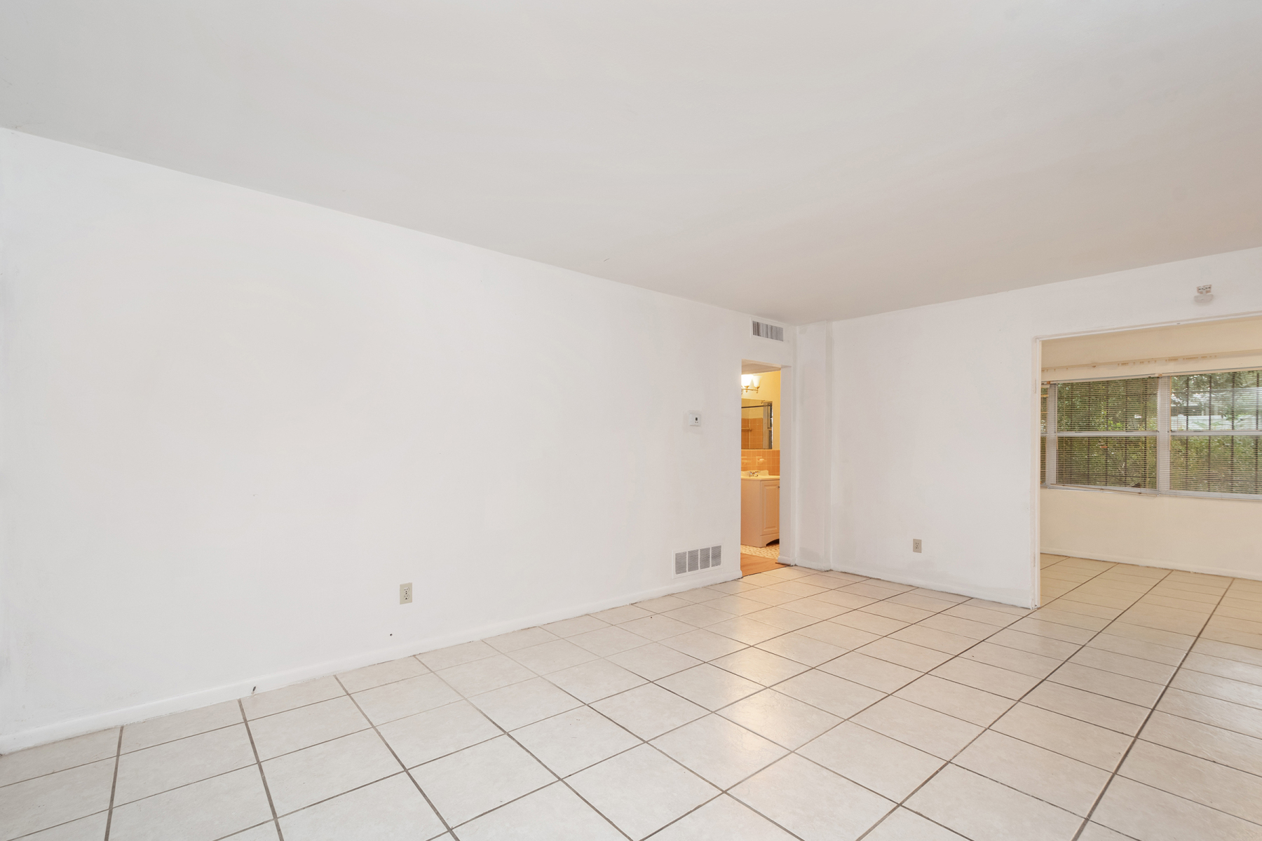 5608 perrine dr, orlando, fl 32808 5608 perrine dr, orlando, fl 32808