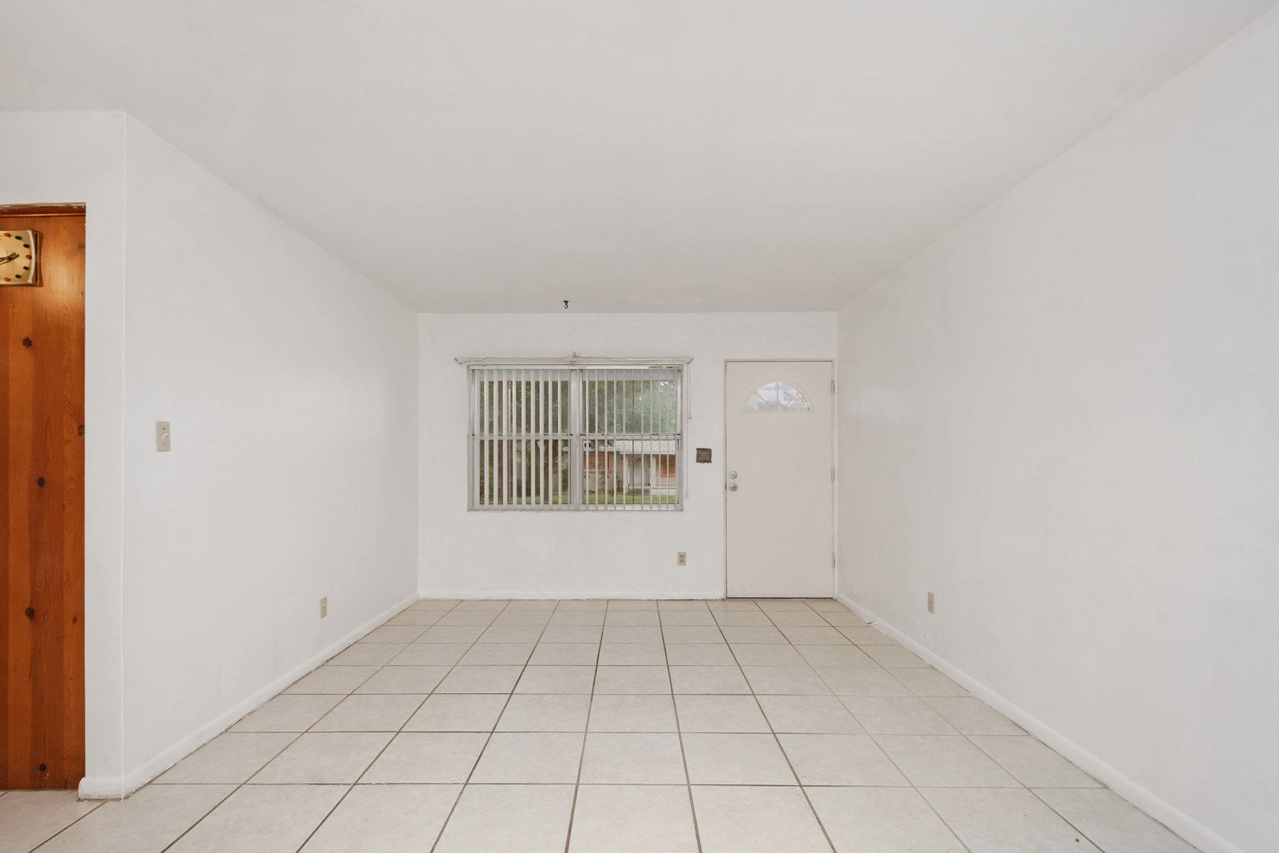 5608 perrine dr, orlando, fl 32808 5608 perrine dr, orlando, fl 32808