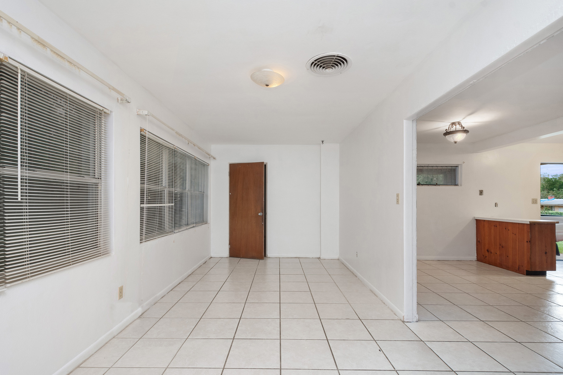5608 perrine dr, orlando, fl 32808 5608 perrine dr, orlando, fl 32808
