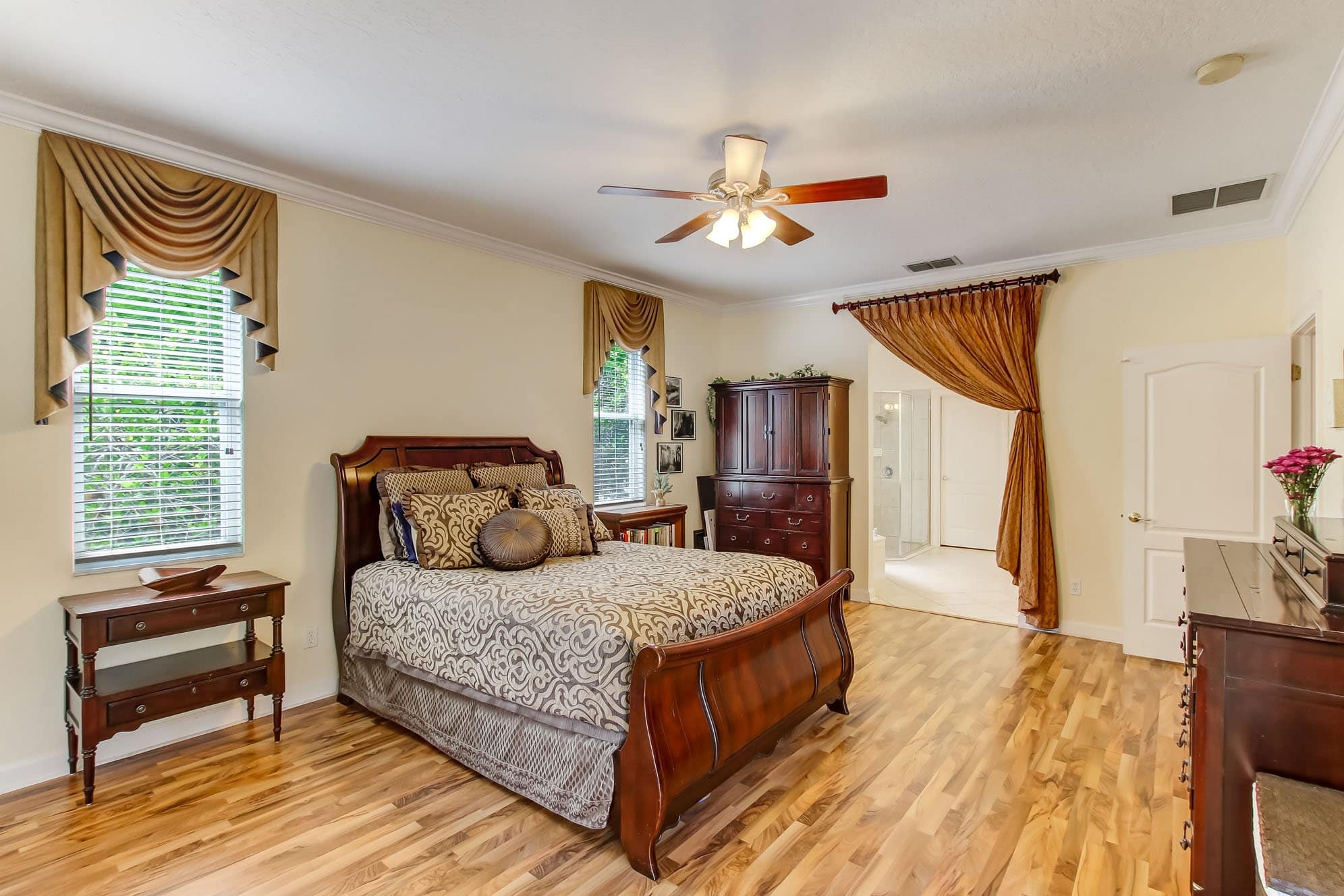 5687 Bear Stone Run, Oviedo, FL 32765 5687 Bear Stone Run, Oviedo, FL 32765