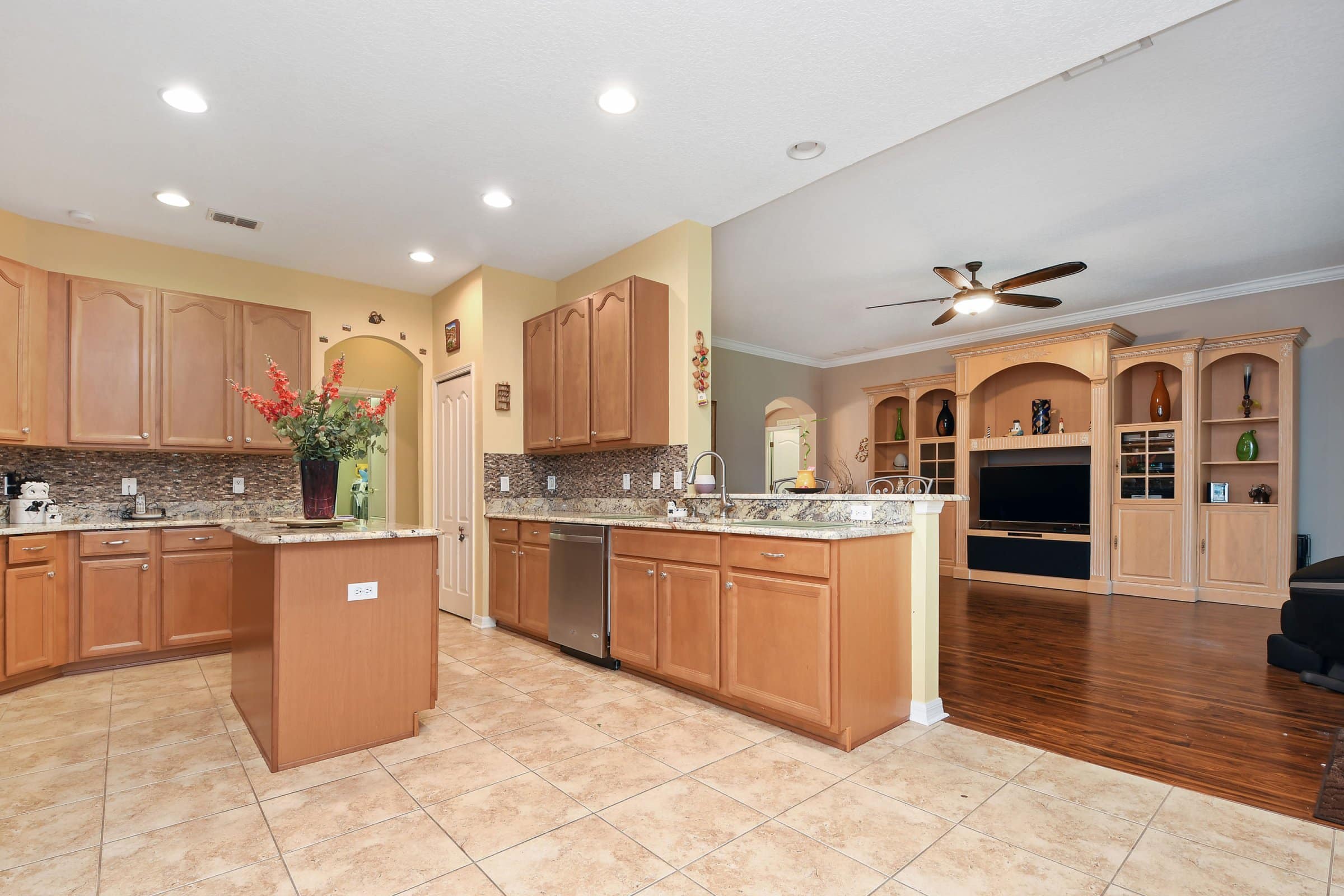 7107-winding-lake-cir-oviedo-fl-32765-10 7107-winding-lake-cir-oviedo-fl-32765-10