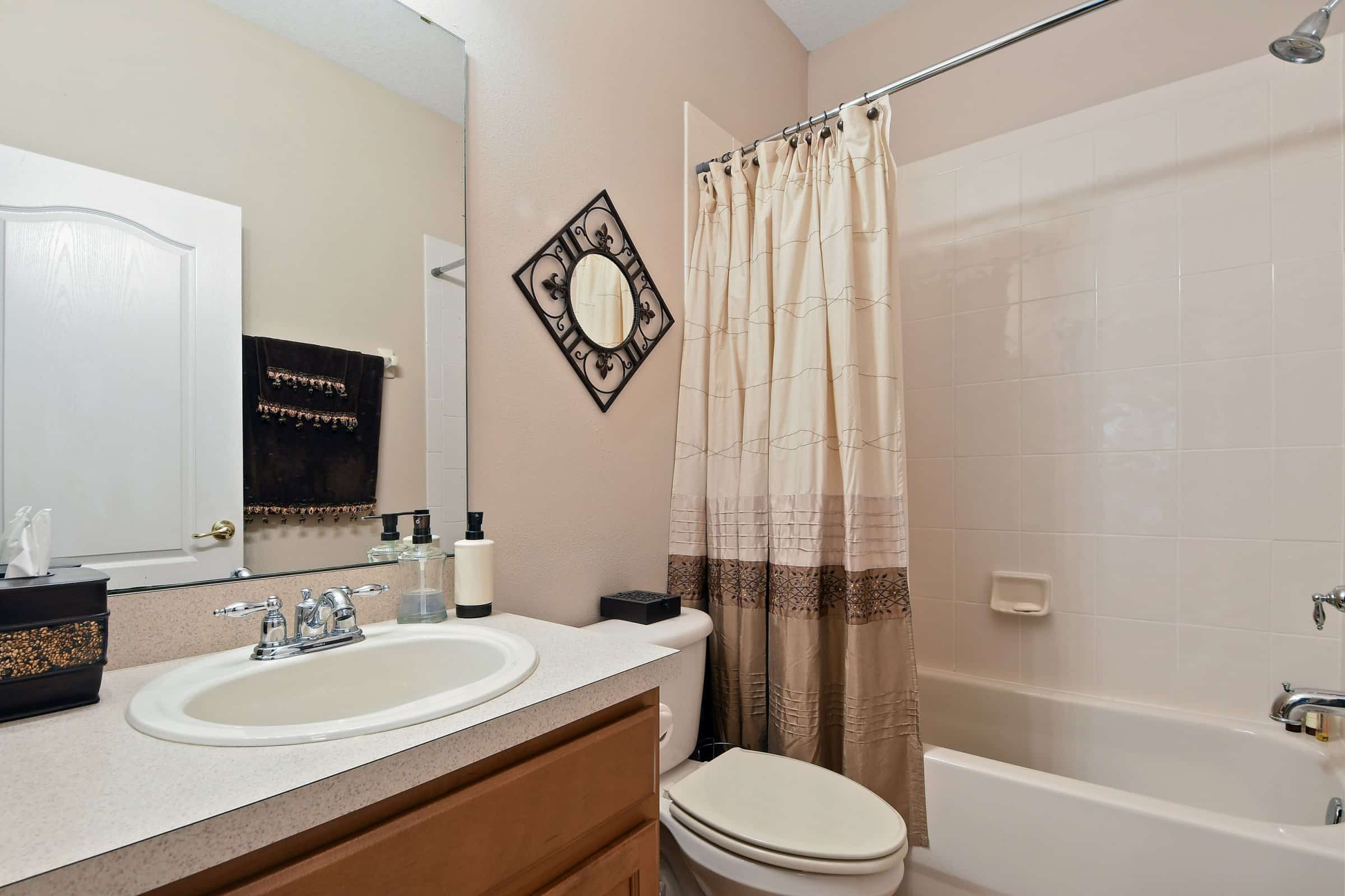 7107-winding-lake-cir-oviedo-fl-32765-11 7107-winding-lake-cir-oviedo-fl-32765-11