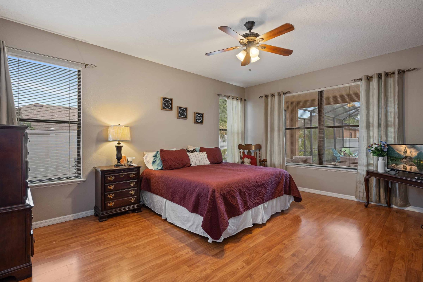 835 Country Charm Cir, Oviedo, FL 32765 835 Country Charm Cir, Oviedo, FL 32765