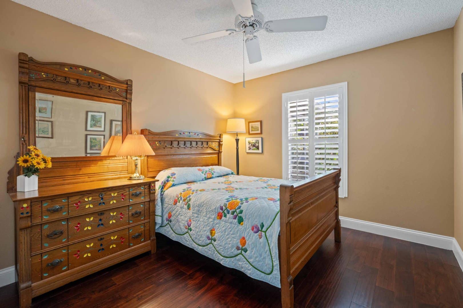 876 N Lake Claire Cir, Oviedo, FL 32765 876 N Lake Claire Cir, Oviedo, FL 32765