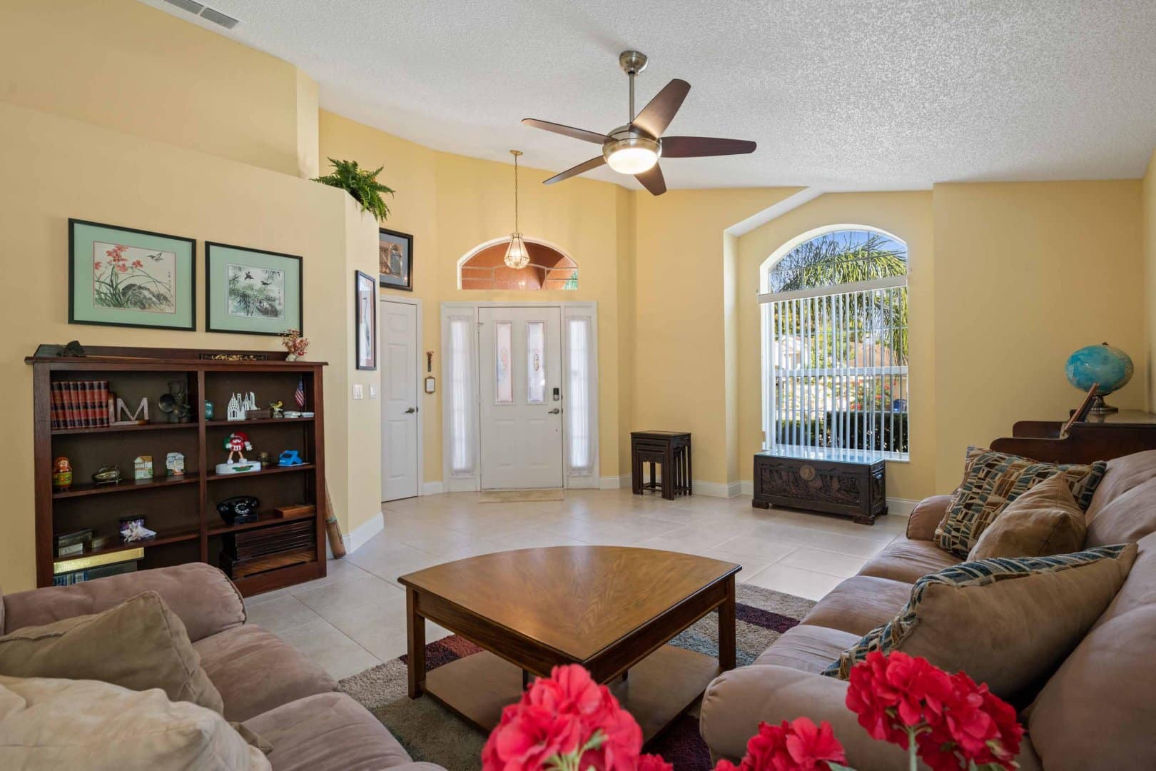 876 N Lake Claire Cir, Oviedo, FL 32765 876 N Lake Claire Cir, Oviedo, FL 32765