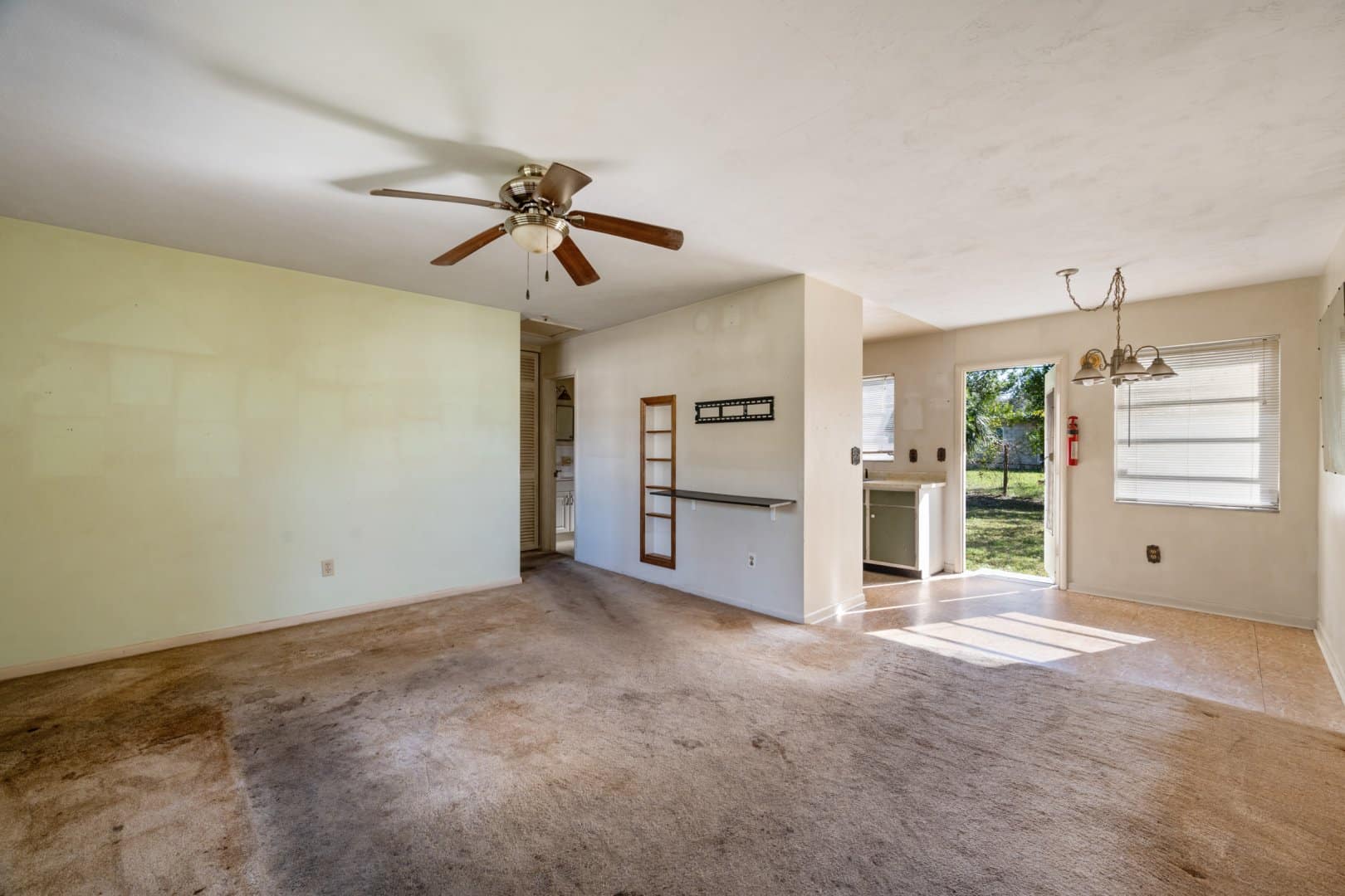 891 Horizon St, Deltona, FL 32725 891 Horizon St, Deltona, FL 32725