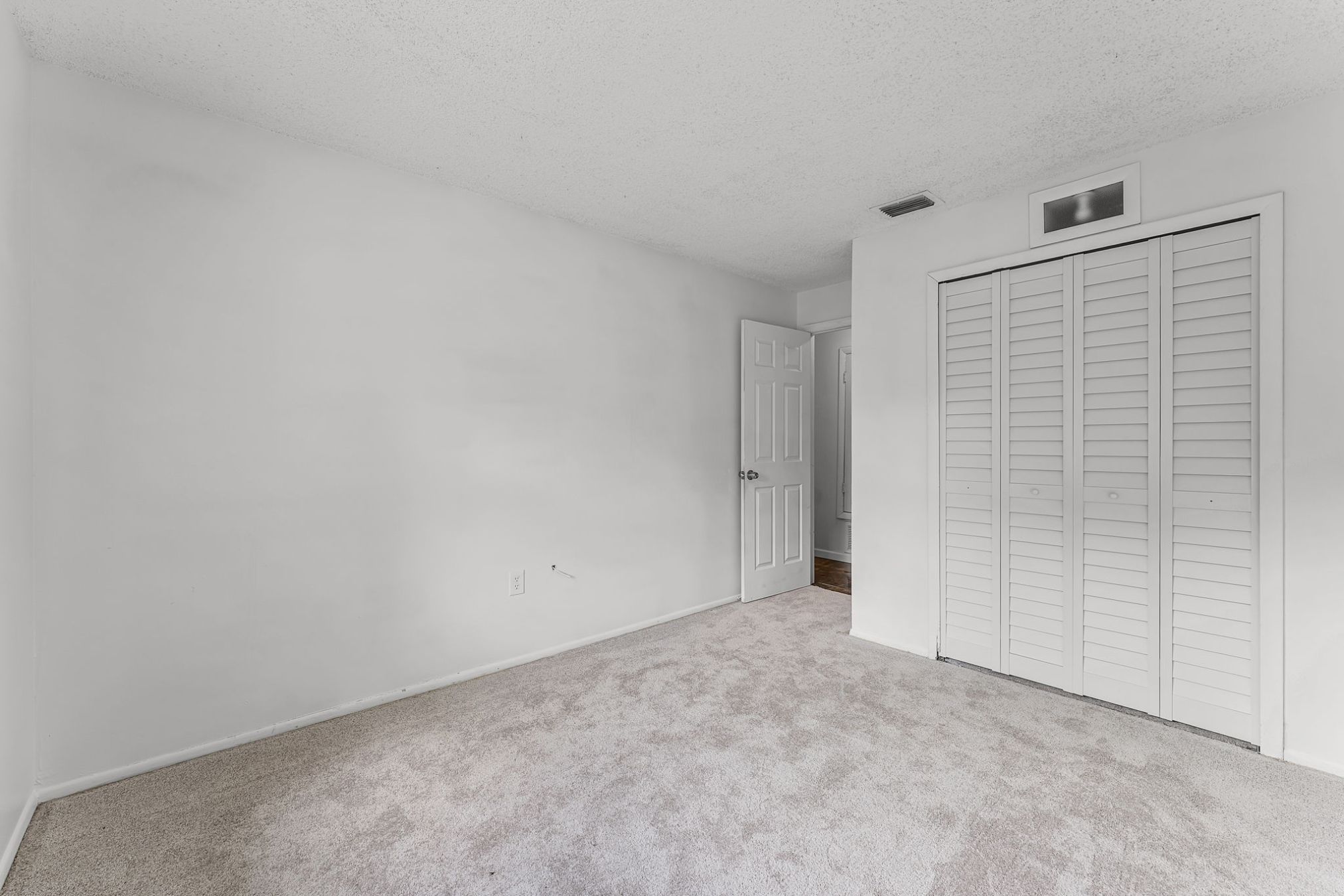 896 Field St, Oviedo, FL 32765 896 Field St, Oviedo, FL 32765
