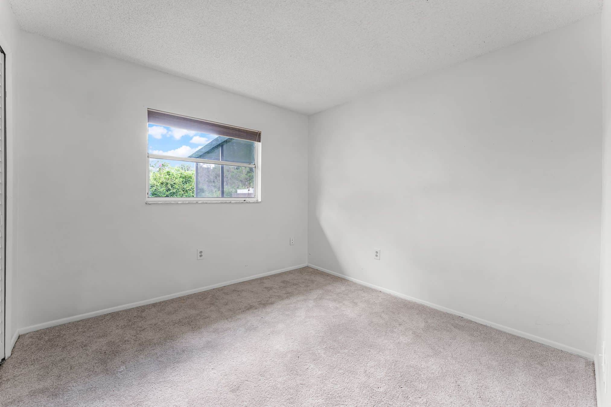 896 Field St, Oviedo, FL 32765 896 Field St, Oviedo, FL 32765