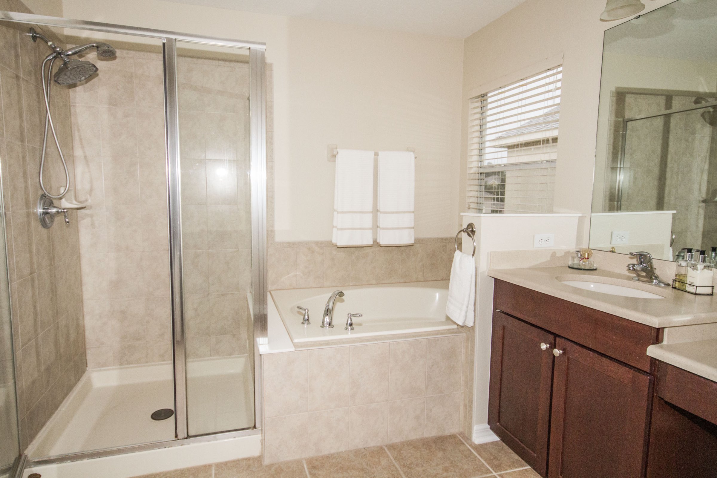9008-vickroy-ter-oviedo-fl-32765-19 9008-vickroy-ter-oviedo-fl-32765-19