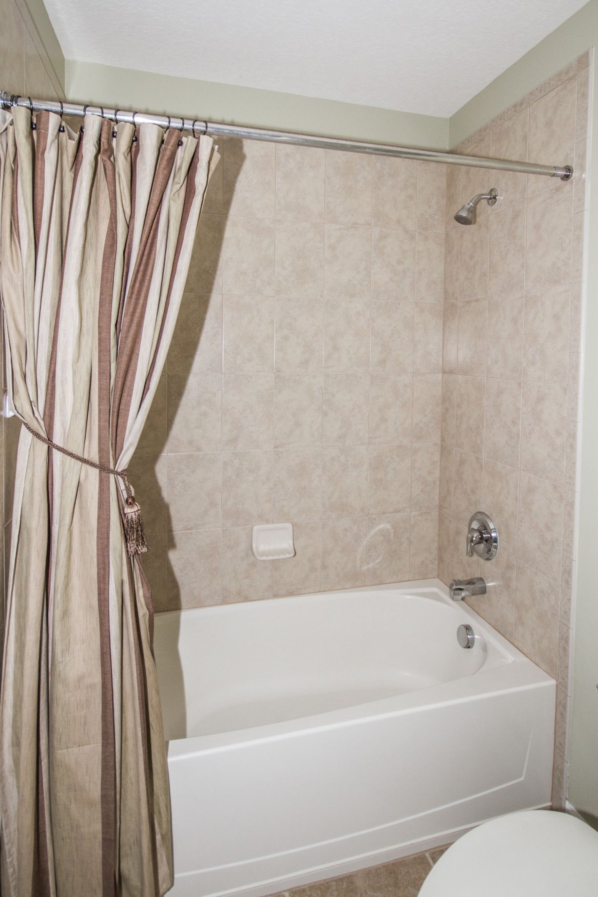 9008-vickroy-ter-oviedo-fl-32765-21 9008-vickroy-ter-oviedo-fl-32765-21
