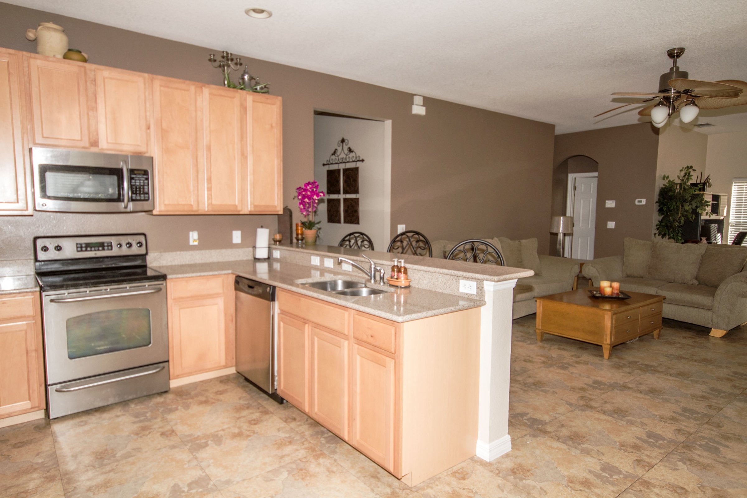 9086-vickroy-ter-oviedo-fl-32765-10 9086-vickroy-ter-oviedo-fl-32765-10