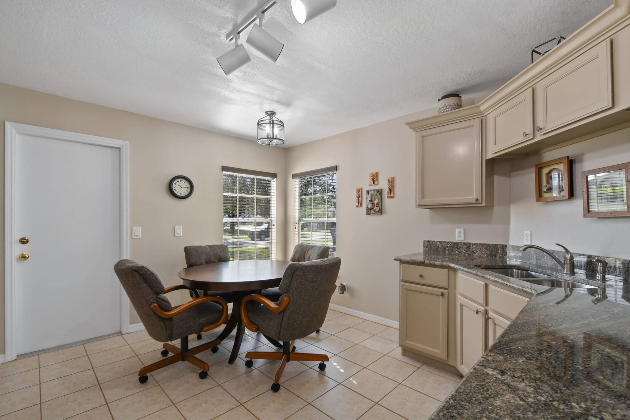 944 River Wind Ave, Orlando, FL 32825 944 River Wind Ave, Orlando, FL 32825