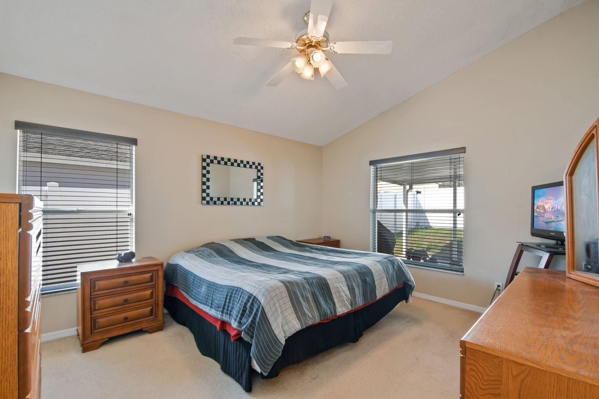 944 River Wind Ave, Orlando, FL 32825 944 River Wind Ave, Orlando, FL 32825