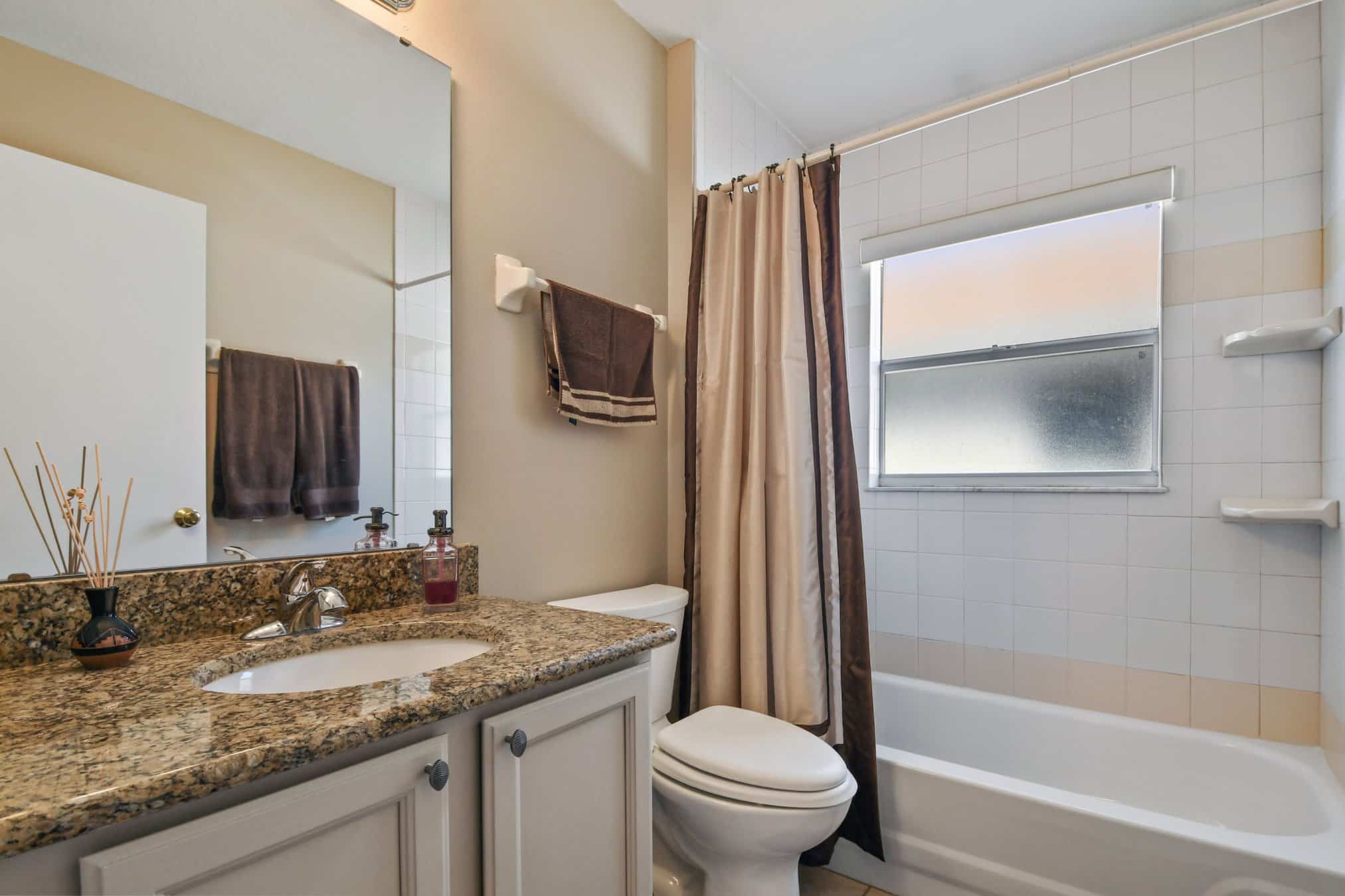 944 River Wind Ave, Orlando, FL 32825 944 River Wind Ave, Orlando, FL 32825