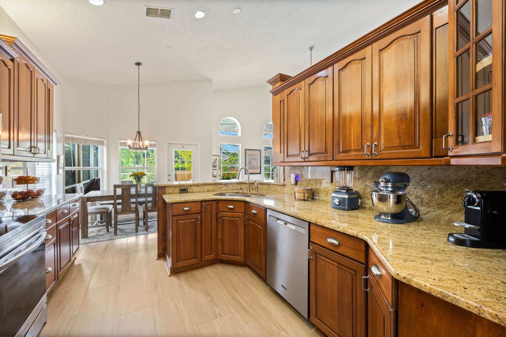 985-N-Lake-Claire-Cir-Oviedo-FL-32765-18 985-N-Lake-Claire-Cir-Oviedo-FL-32765-18