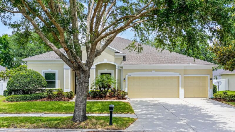 7288 Winding Lake Cir, Oviedo, FL 32765