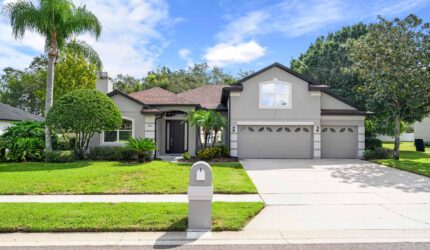 1004 Kerwood Cir, Oviedo, FL 32765