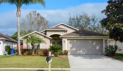 509 Hampshire Lane, Oviedo, FL 32765 | Sold by Jean Scott Homes