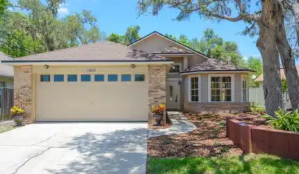 Front view of 1805 Greenbrook Ct, Oviedo, FL 32766