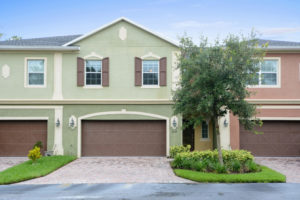 Front view of 719 Evening Sky Dr, Oviedo, FL 32765