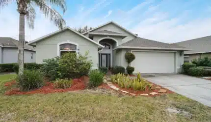 2847 Strand Cir