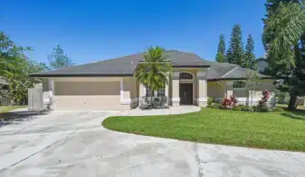 Front view of 1011 Jackson Creek Ct, Oviedo, FL 32765