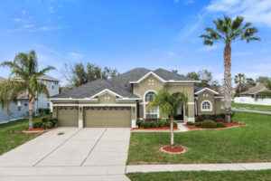 Front view of 240 Daventry Drive, Debary, FL 32713