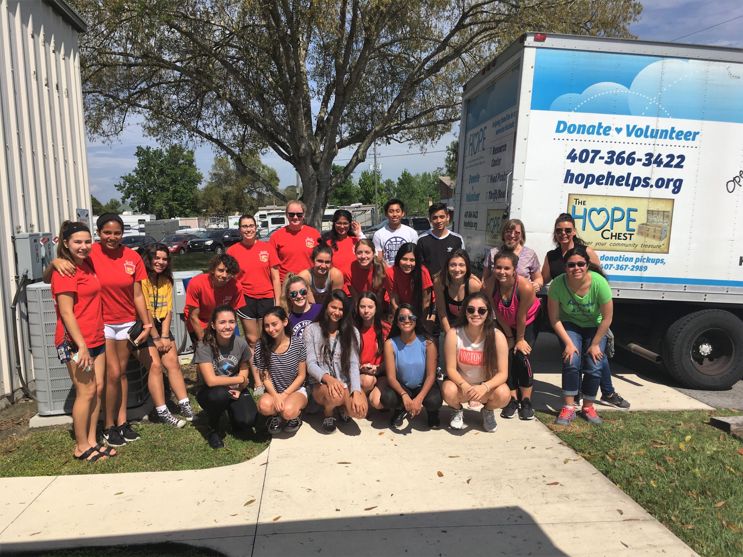2019 Sanctuary Spring Food Drive group photo