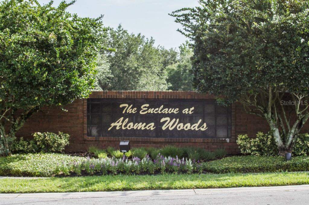 Aloma-Woods-Sign