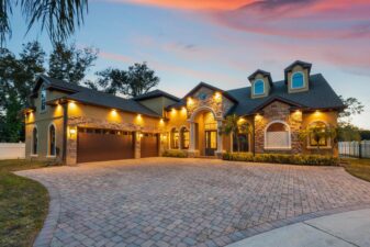 4500 Stone Hedge Dr, Orlando, FL 32817