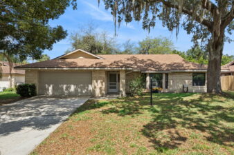 706 E Lacy Cir, Deltona, FL 32725 – For Sale