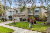 225 Hanging Moss Dr, Oviedo, FL 32765